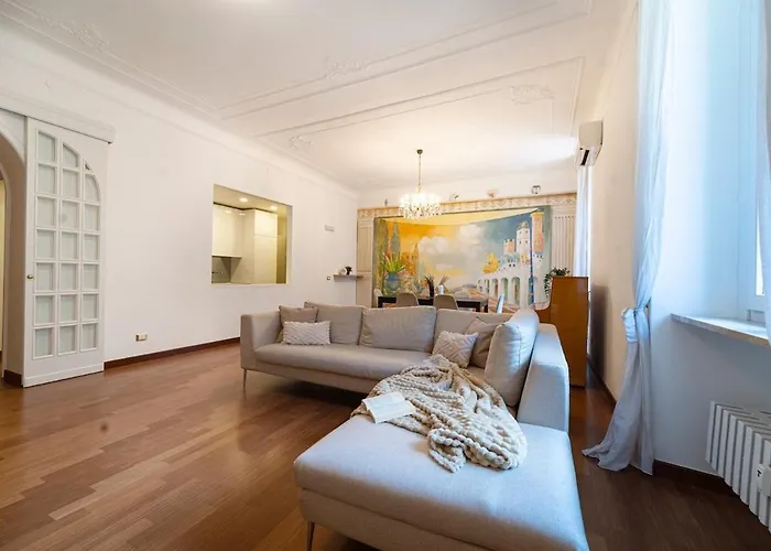 Apartmán Luxury - Pergolesi 24 *