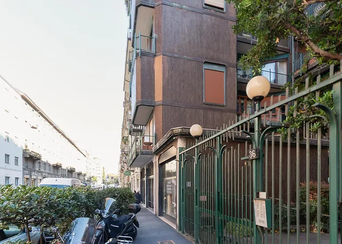 Guesthost - Modern Near Porta Venezia * Mediolan