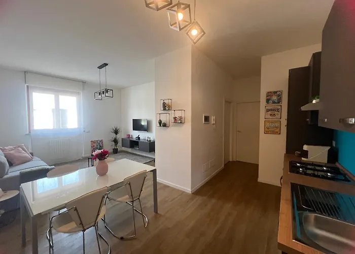 Angy E Ros * Mediolan