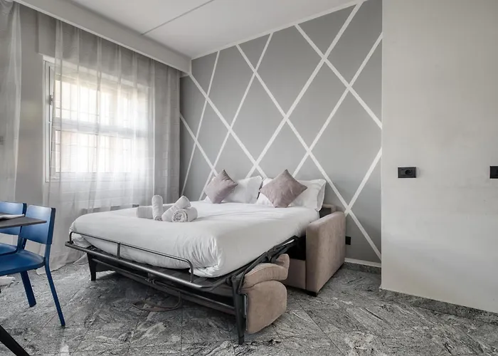 Station - Big Flat Appartement Milaan