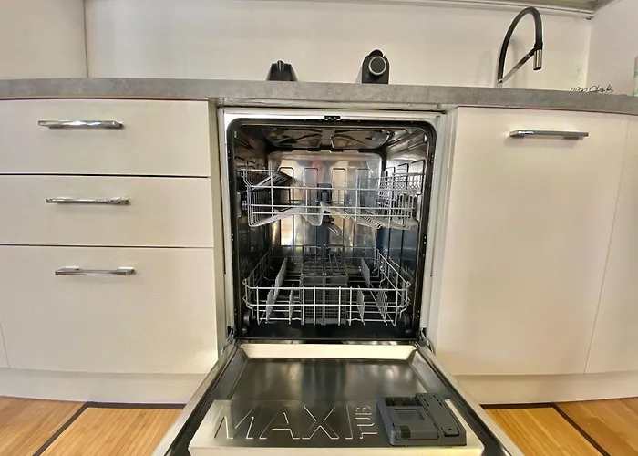 Albani Life, Stile & Comfort In Soluzione Silenziosa E Indipendente, Comoda Per Stadio San Siro, Rho Fiera E Life * Milán