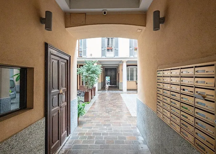 The Ethnic And Eclectic Side Of * Milano