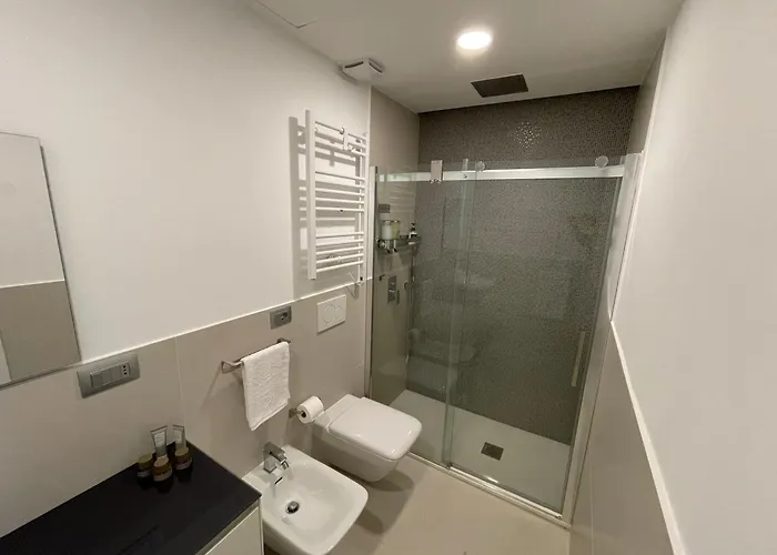 Modern Flat Historical Center Colonne San Lorenzo Navigli Apartamento *