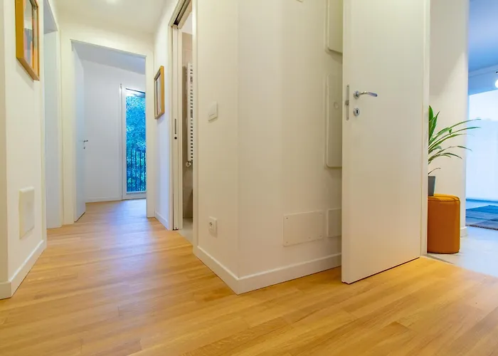 Olgiati Twelve - 3 Charming Bedrooms And Gym * Milán