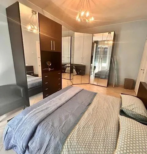 Thecolorfulhouse Navigli Centre *