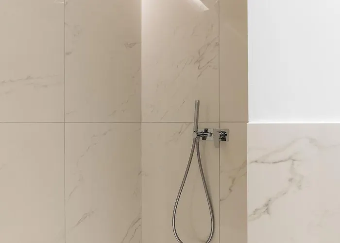 Tricolore - Luxury By Design Club Collection * Milano