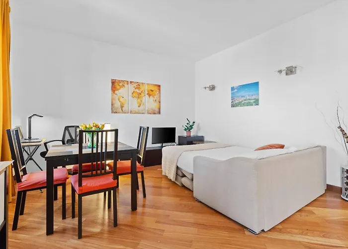 Skyline View 8 Mins To San Siro *