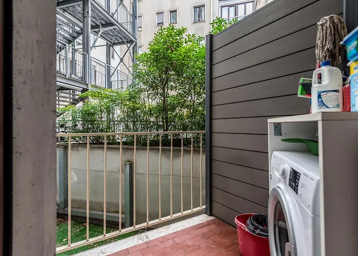 4 Pax Luxury Duomo San Babila דירה מילאנו