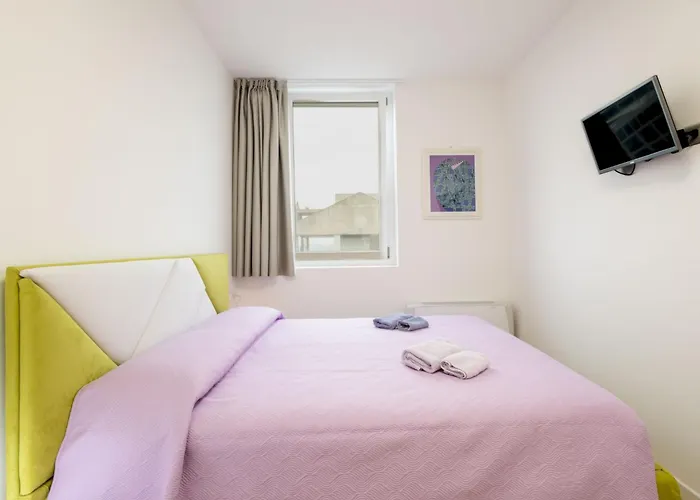 Lotus By Interhome Appartement Milaan