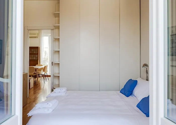 Center Rooftop With Terrace In Porta Romana