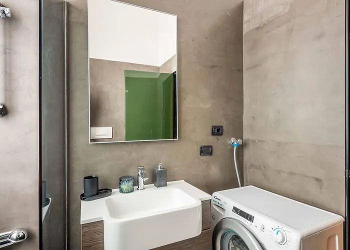 Luxury 3 Bedrooms In Brera * Milan