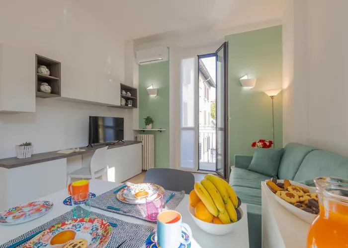 Pomponazzi 19 Two-room In The Bocconi Area