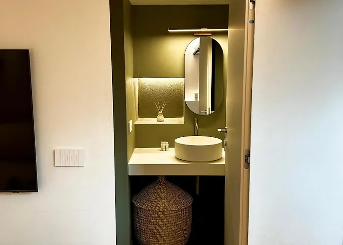 Elegant Design Loft For A Luxury Stay, M1 To Duomo * ミラノ