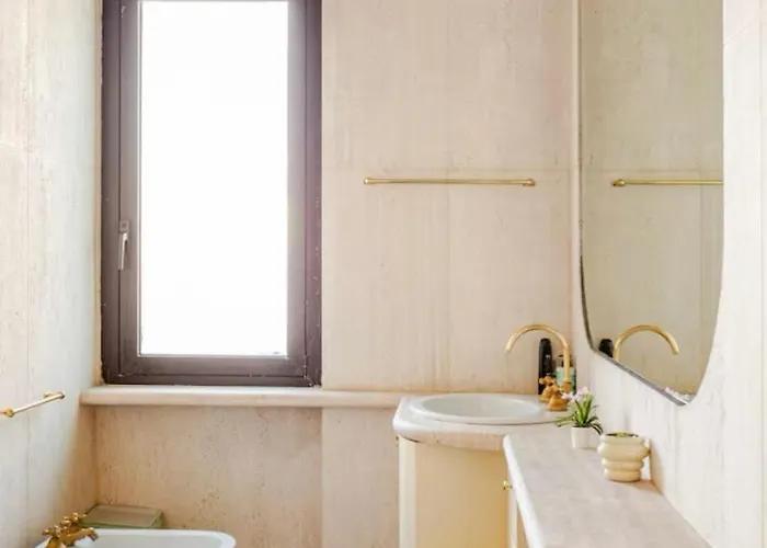 Daire 3 Bedrooms With Terrace Close To The Center