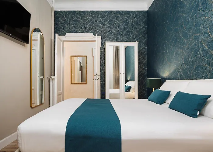 Classbnb - Luxurious And Spacious 5-bedroom And 5-bath Apartment, Just 3 Minutes From Station Metro, M2 M3 Yellow Lines * ميلان