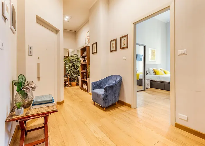 דירה 4 Pax Luxury Duomo San Babila *