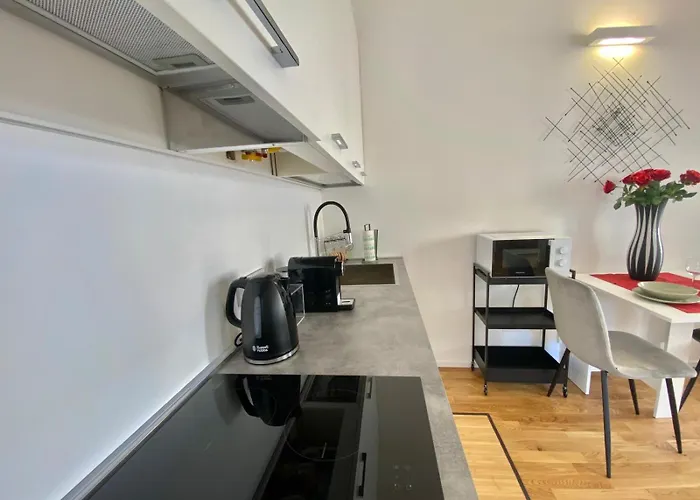 Albani Life, Stile & Comfort In Soluzione Silenziosa E Indipendente, Comoda Per Stadio San Siro, Rho Fiera E Life * Milán