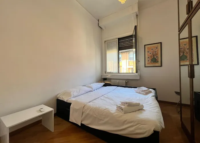 아파트 Prestigious 3 Bedrooms, 8 Guest, Centre Porta Romana *