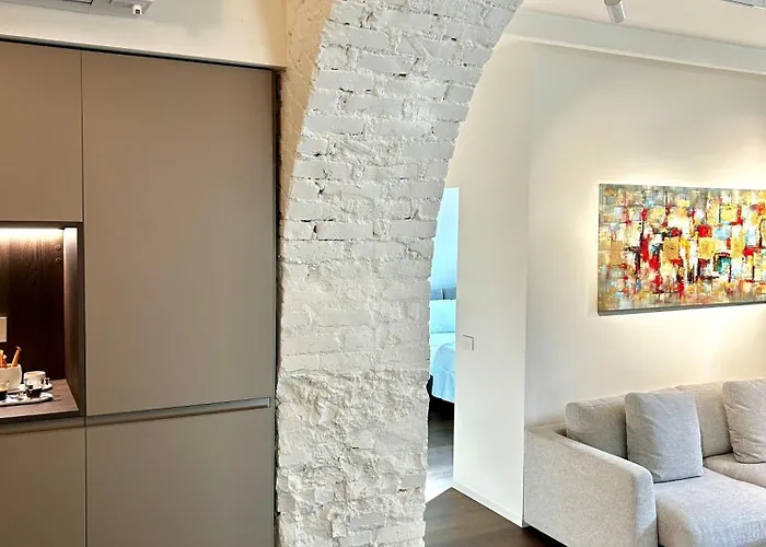 Elegant Design Loft For A Luxury Stay, M1 To Duomo アパート ミラノ