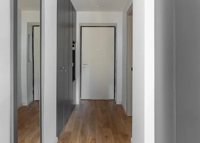 Tricolore - Luxury By Design Club Collection *