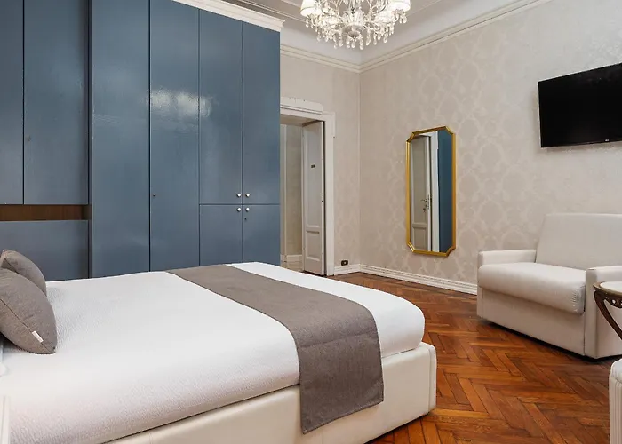 Lägenhet Classbnb - Luxurious And Spacious 5-bedroom And 5-bath Apartment, Just 3 Minutes From Station Metro, M2 M3 Yellow Lines Milano