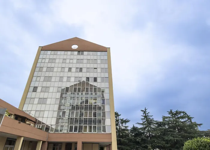 Lotus By Interhome Milaan