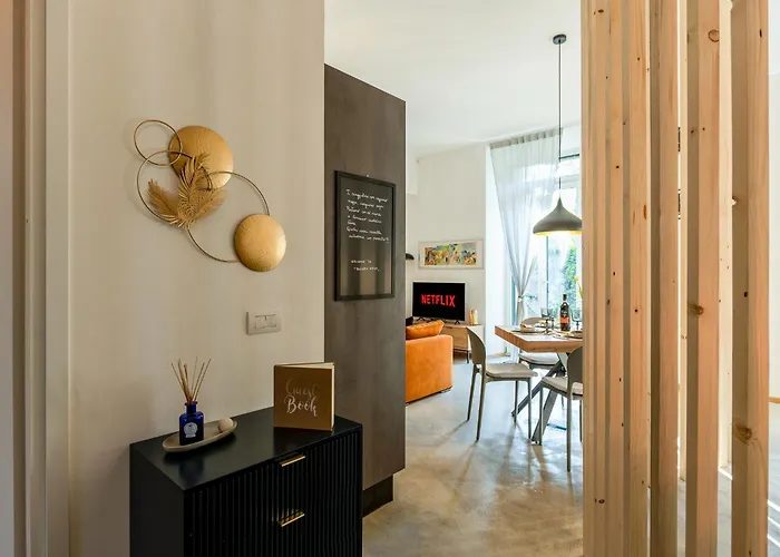 Apartament Private Garden & Metro 2 Min - Wooden Wave Flat Mediolan