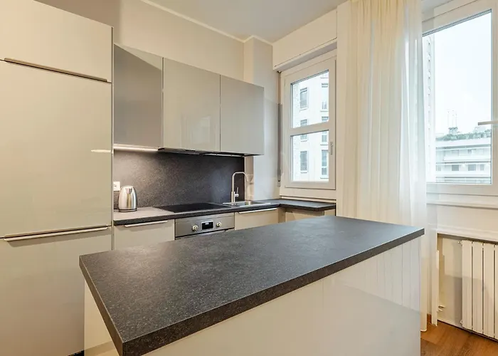 Dhome Pantano - Velasca Tower * Milán