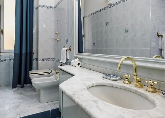 Classbnb - Luxurious And Spacious 5-bedroom And 5-bath Apartment, Just 3 Minutes From Station Metro, M2 M3 Yellow Lines