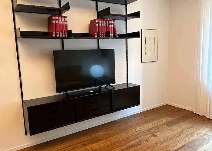 Porta Venezia Settala 1 * Milán