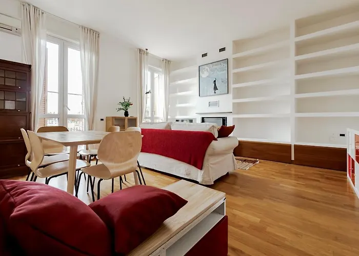 Center Rooftop With Terrace In Porta Romana *