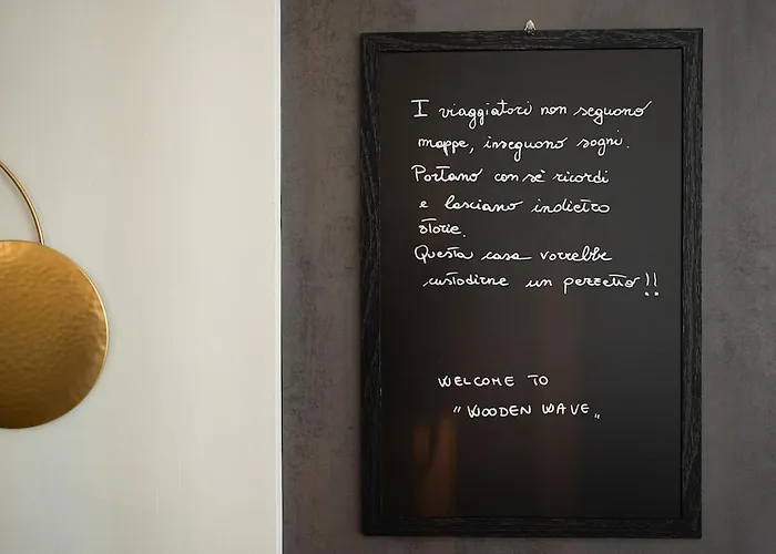 Apartamento Private Garden&metro 2 Min - Wooden Wave Flat