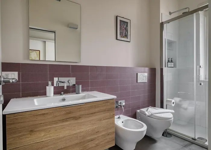 Apartament Large Milan's Navigli - 5 Gu...
