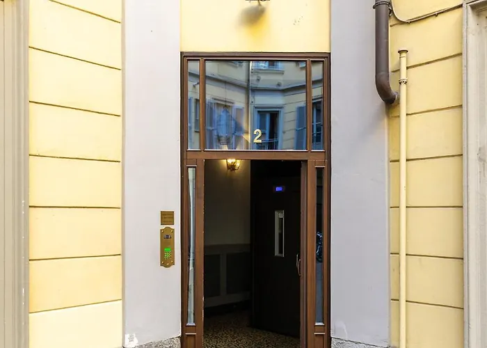 Tricolore - Luxury By Design Club Collection