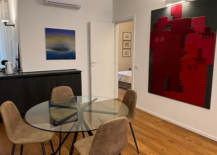 Porta Venezia Settala 1 * Milán