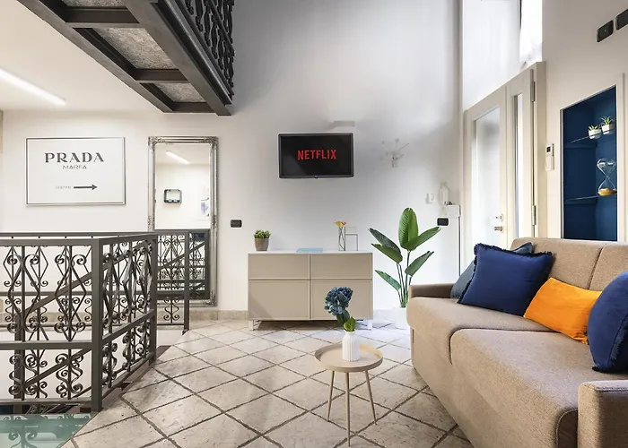 La Corte Milanese - Bocconi, Navigli & Duomo