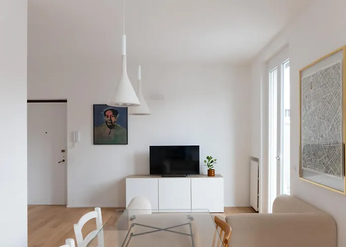 Luminoso Trilocale Con Ampio Terrazzo - Mirable Pm *