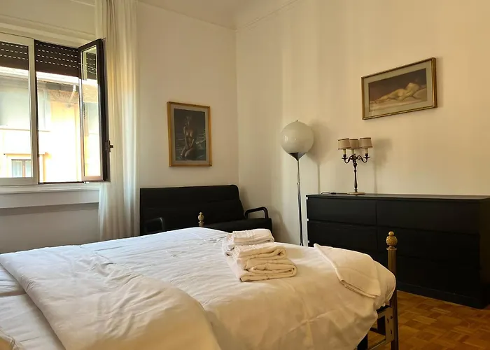 아파트 Prestigious 3 Bedrooms, 8 Guest, Centre Porta Romana 밀라노