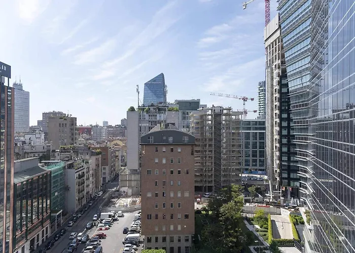 Lejlighed Skyline View In Heart Of *