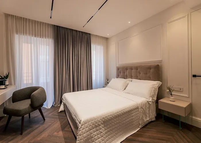 Exclusive Domus Gaudia