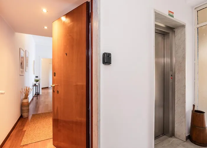 Sesto Sole - Wide 6th Floor - Near Prada-bocconi-ieo *