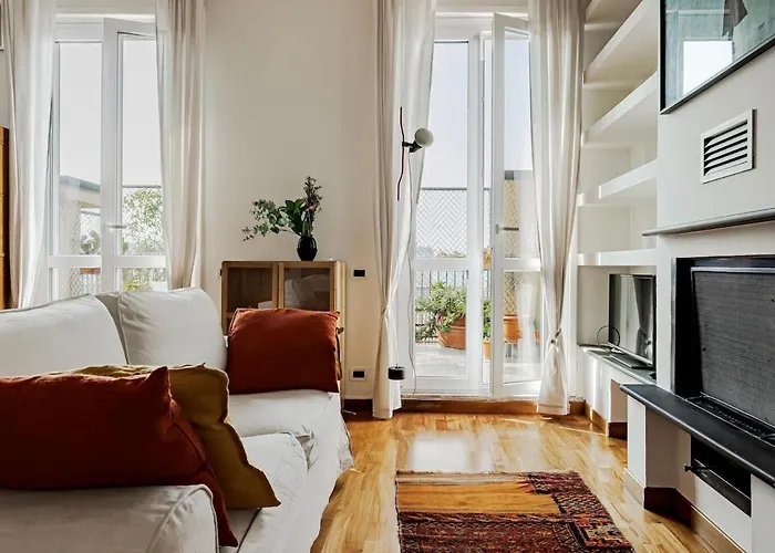 Center Rooftop With Terrace In Porta Romana * Milano