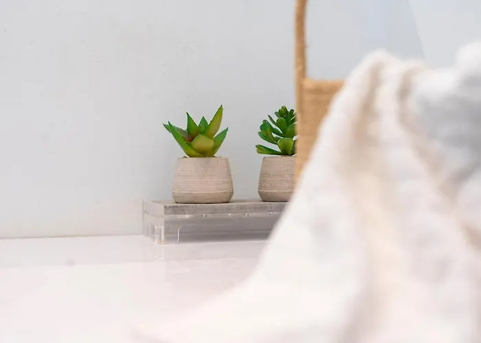 Luxury - Pergolesi 24 *