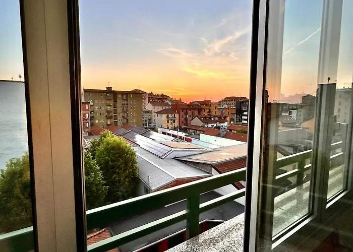 Thecolorfulhouse Navigli Centre Apartment