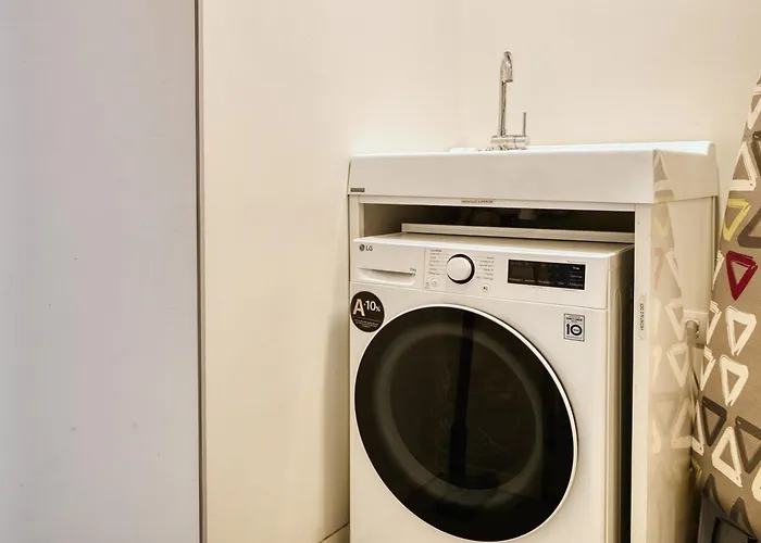 Large Milan's Navigli - 5 Gu... Apartament *