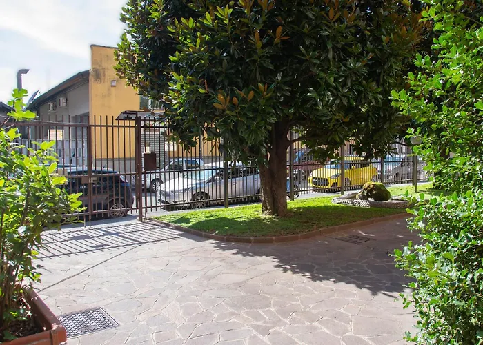 Апартаменты Cimiano Милан