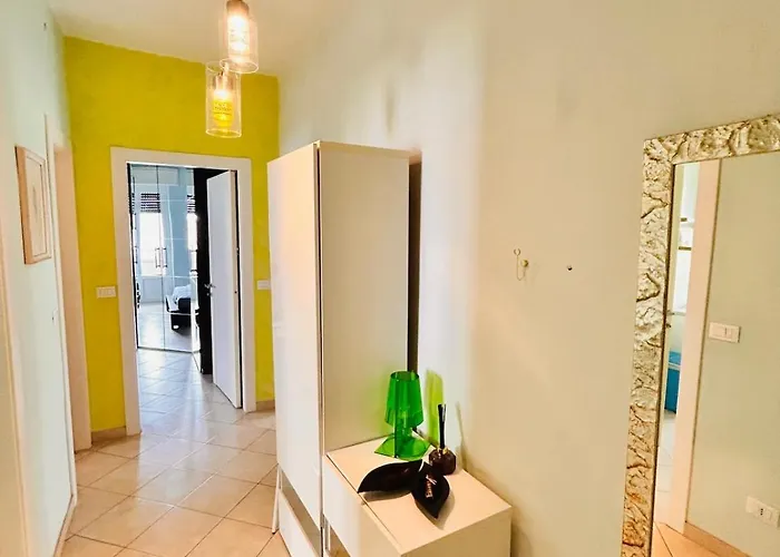 Thecolorfulhouse Navigli Centre Daire
