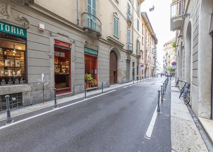 Secret - San Babila Lux * Mediolan