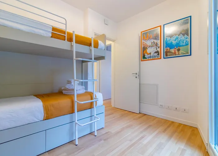 Olgiati Twelve - 3 Charming Bedrooms And Gym *