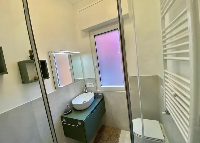 Apartamento Albani Life, Stile & Comfort In Soluzione Silenziosa E Indipendente, Comoda Per Stadio San Siro, Rho Fiera E Life *